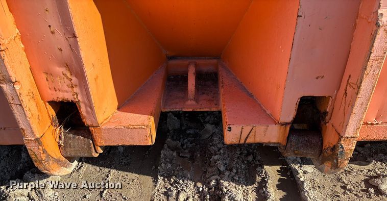 image for item FB3088 Roll-off container