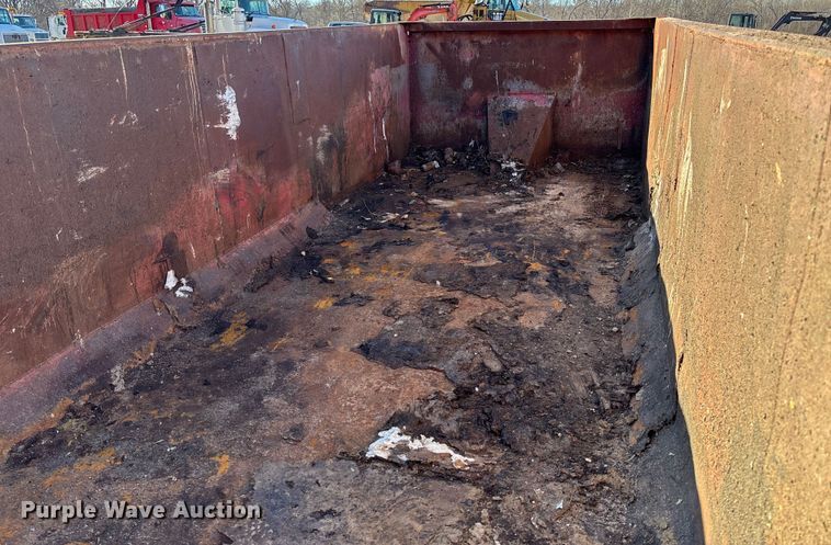 image for item FB3088 Roll-off container