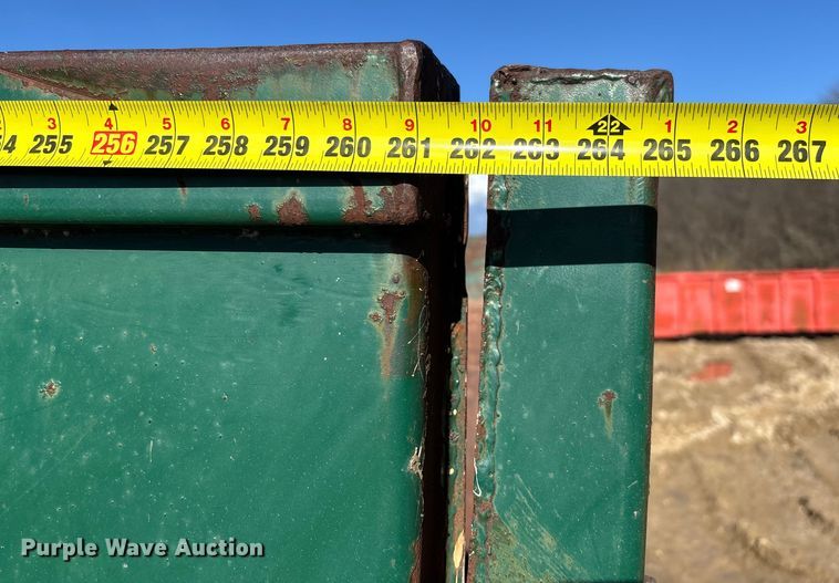 image for item FB3090 Roll-off container