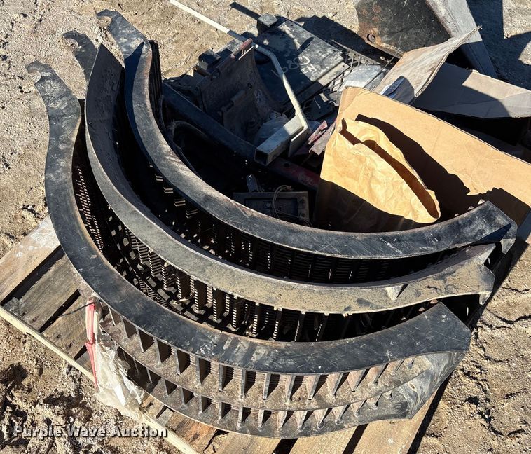 image for item FB3091 Combine parts