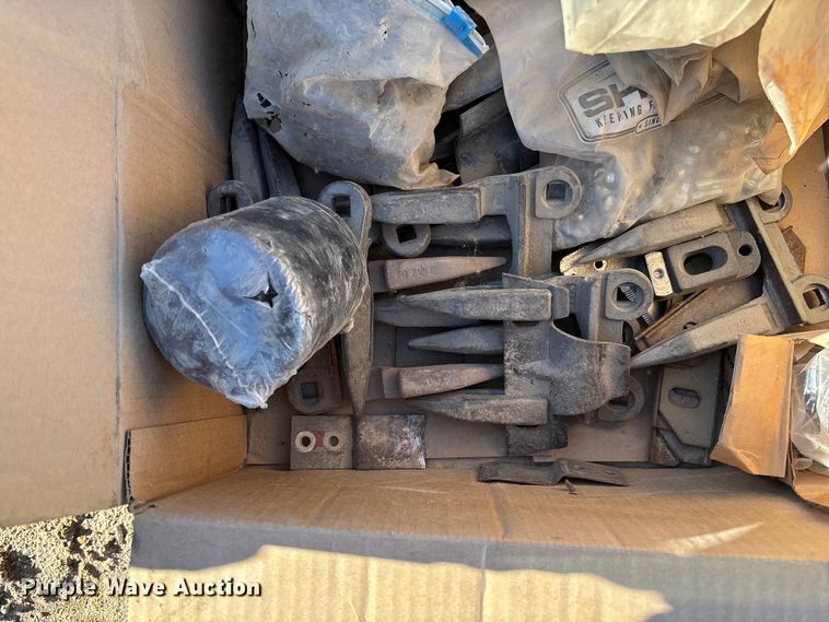 image for item FB3091 Combine parts