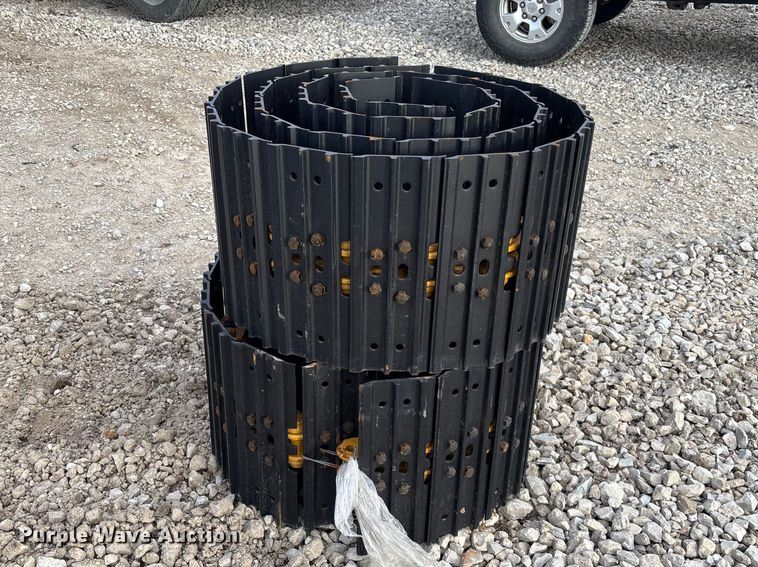 image for item FB3094 Steel tracks