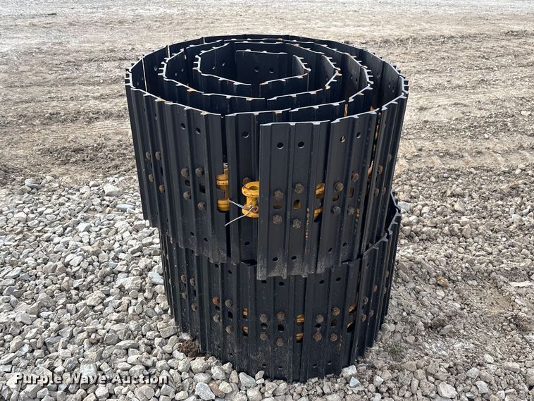 image for item FB3094 Steel tracks