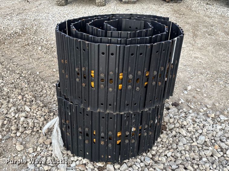 image for item FB3094 Steel tracks