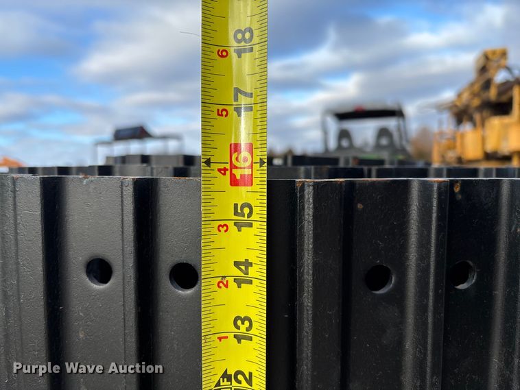 image for item FB3094 Steel tracks