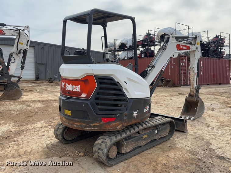 image for item FB3110 2023 Bobcat E32I mini excavator