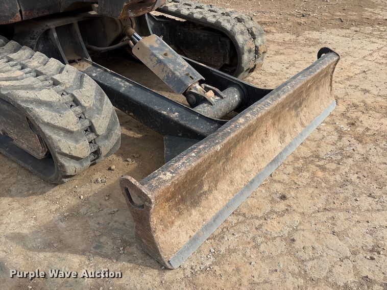 image for item FB3110 2023 Bobcat E32I mini excavator