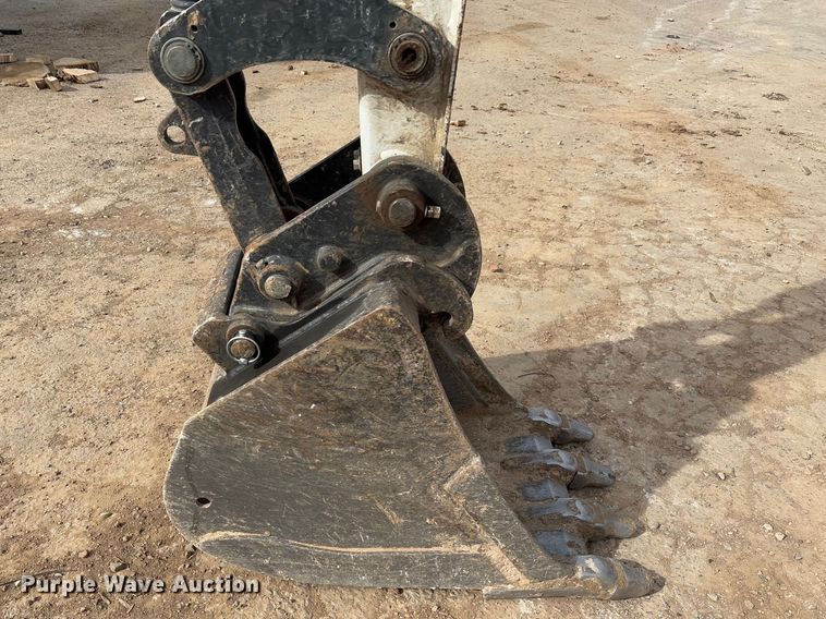 image for item FB3110 2023 Bobcat E32I mini excavator