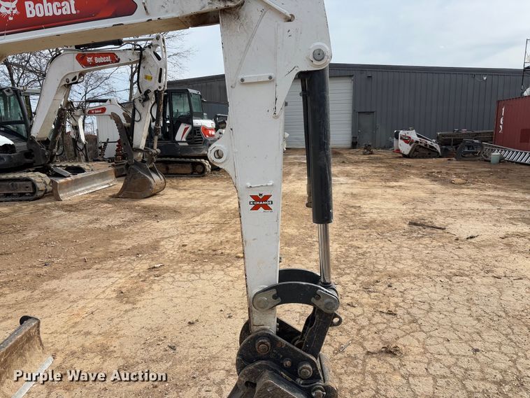 image for item FB3110 2023 Bobcat E32I mini excavator