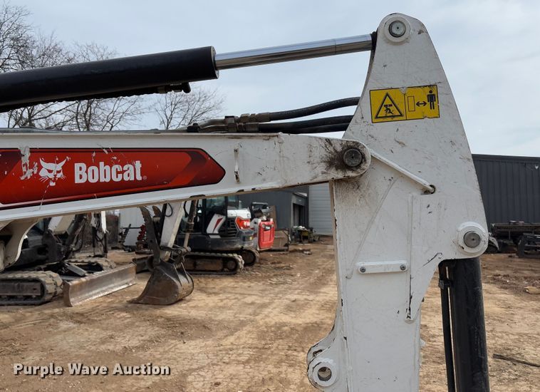 image for item FB3110 2023 Bobcat E32I mini excavator