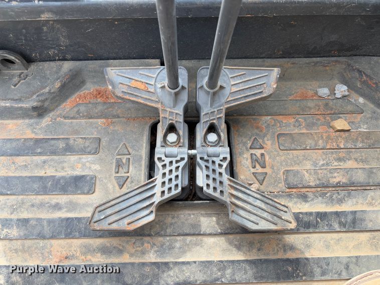 image for item FB3110 2023 Bobcat E32I mini excavator