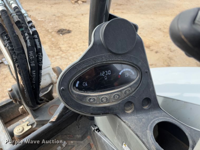 image for item FB3110 2023 Bobcat E32I mini excavator