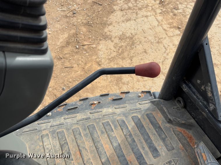 image for item FB3110 2023 Bobcat E32I mini excavator