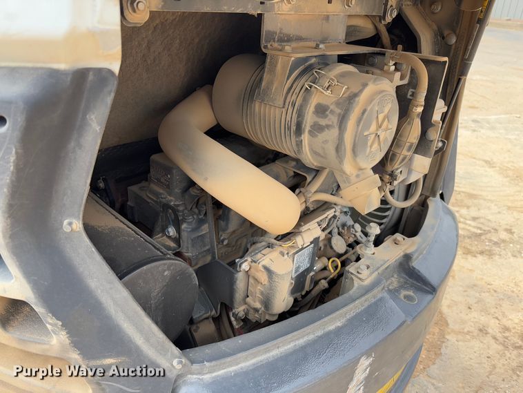 image for item FB3110 2023 Bobcat E32I mini excavator