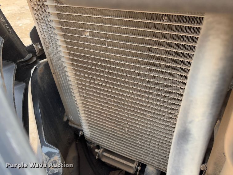 image for item FB3110 2023 Bobcat E32I mini excavator