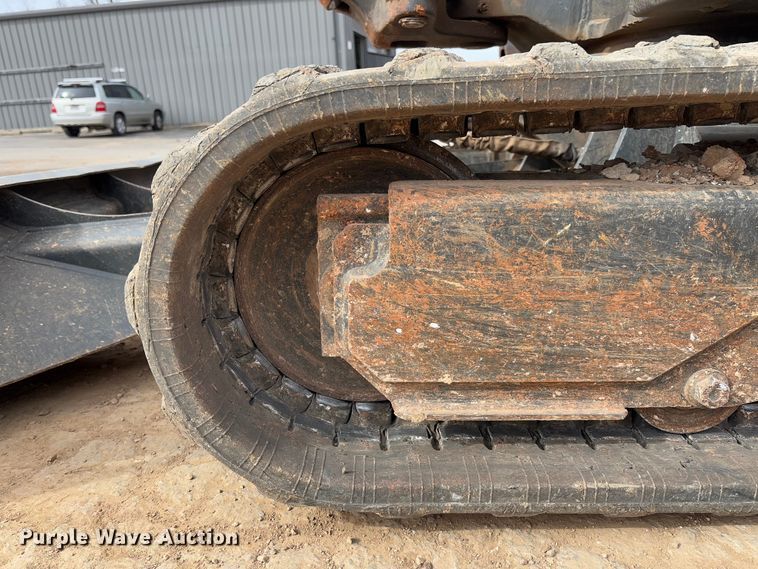 image for item FB3110 2023 Bobcat E32I mini excavator