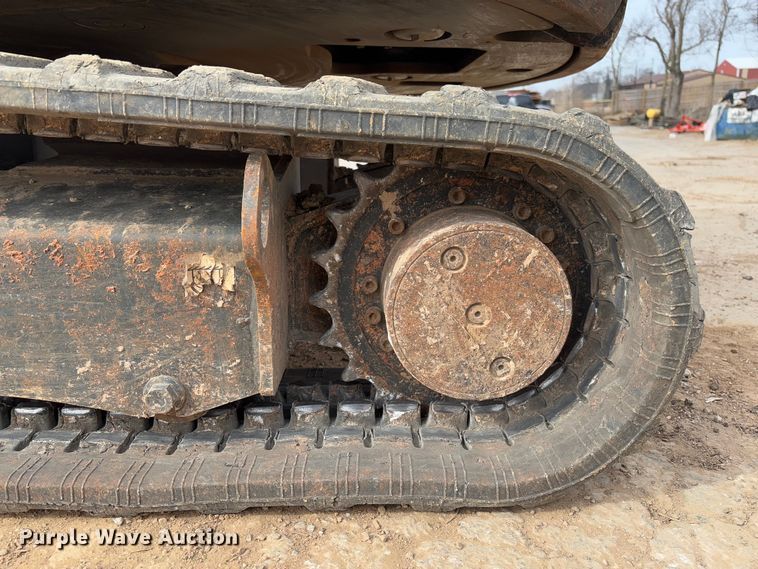 image for item FB3110 2023 Bobcat E32I mini excavator