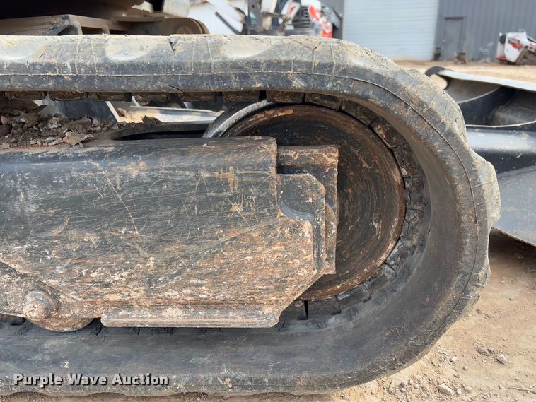 image for item FB3110 2023 Bobcat E32I mini excavator