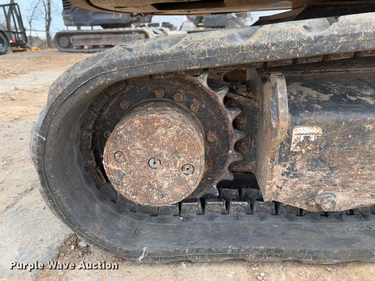 image for item FB3110 2023 Bobcat E32I mini excavator