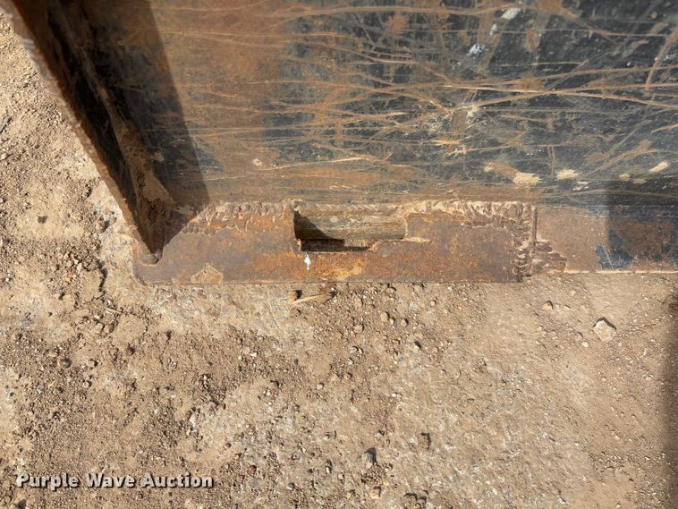 image for item FB3121 John Deere HB75 skid steer breaker