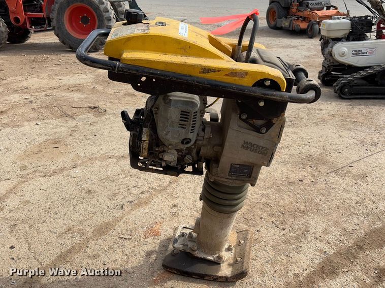 image for item FB3126 2018 Wacker Neuson BS50-4 plate compactor