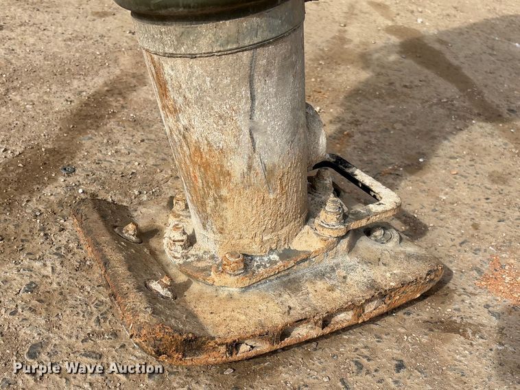 image for item FB3126 2018 Wacker Neuson BS50-4 plate compactor