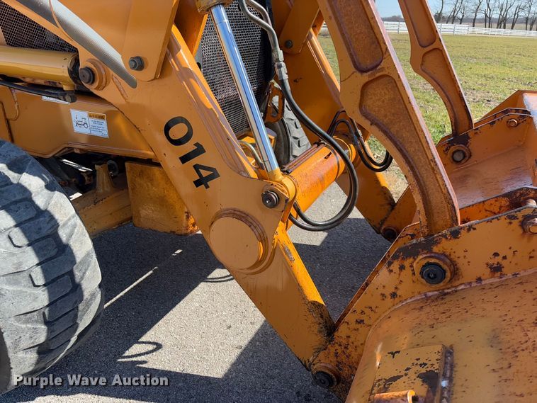 image for item FB3133 2003 Case 580 Super M backhoe