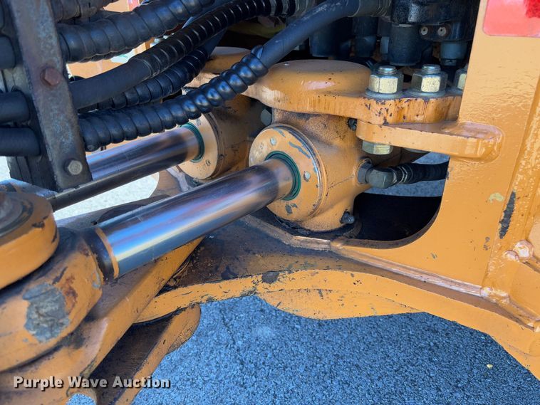 image for item FB3133 2003 Case 580 Super M backhoe