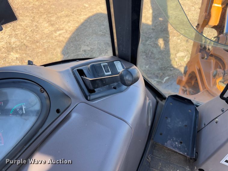 image for item FB3133 2003 Case 580 Super M backhoe