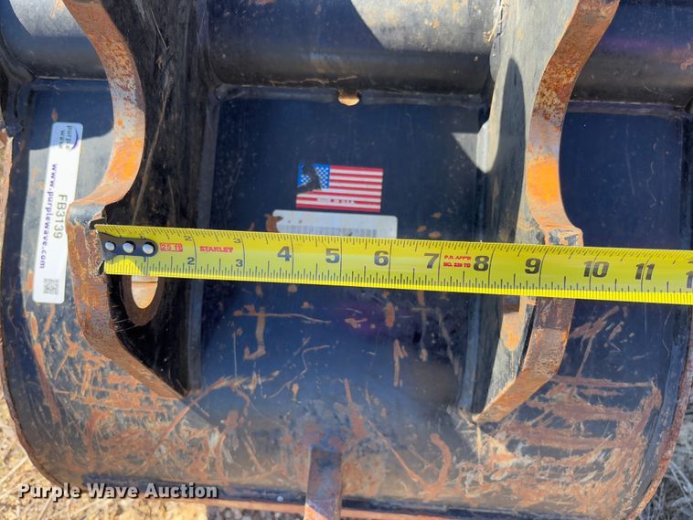 image for item FB3139 24