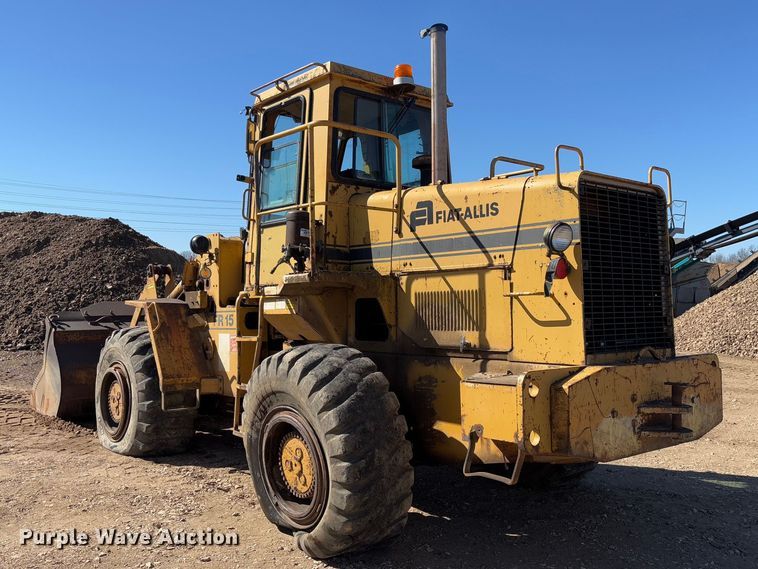 image for item FB3143 1982 Fiat Allis FR15 wheel loader