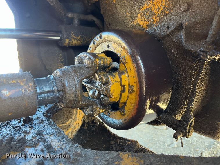 image for item FB3143 1982 Fiat Allis FR15 wheel loader