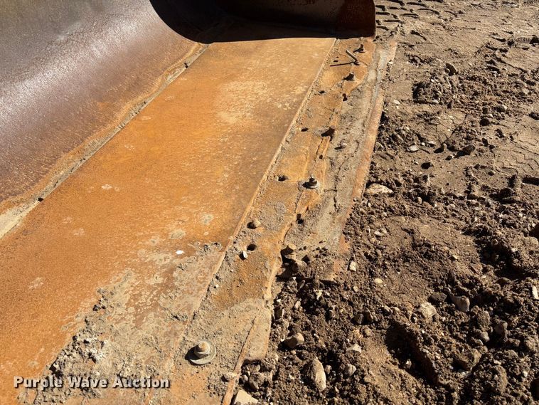 image for item FB3143 1982 Fiat Allis FR15 wheel loader