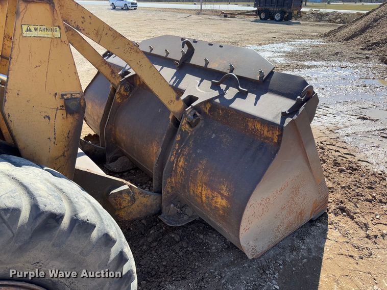 image for item FB3143 1982 Fiat Allis FR15 wheel loader