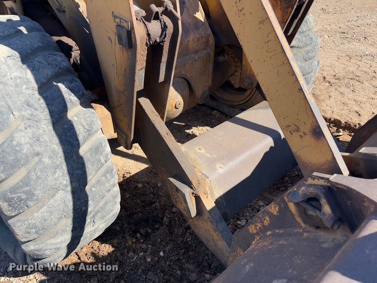 image for item FB3143 1982 Fiat Allis FR15 wheel loader