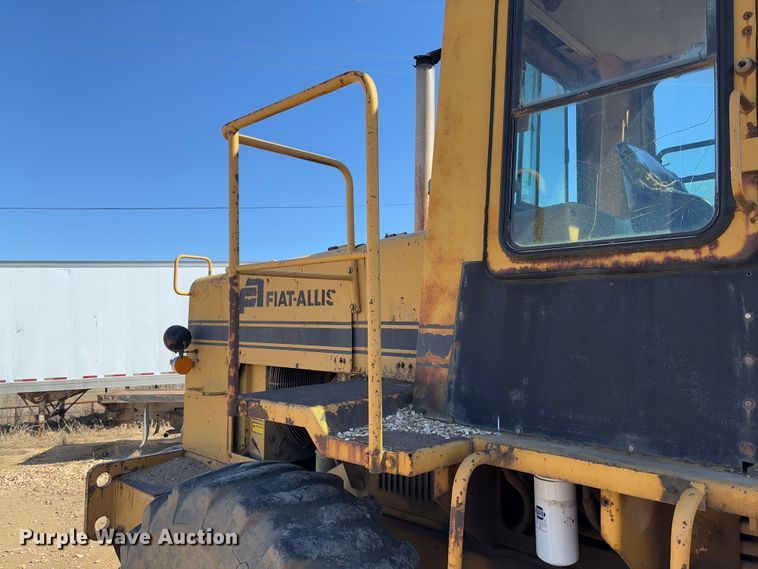 image for item FB3143 1982 Fiat Allis FR15 wheel loader