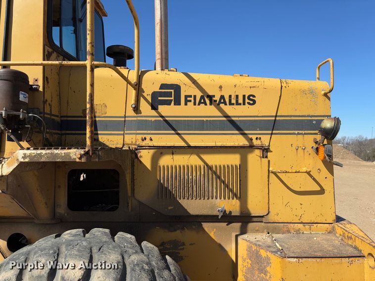 image for item FB3143 1982 Fiat Allis FR15 wheel loader