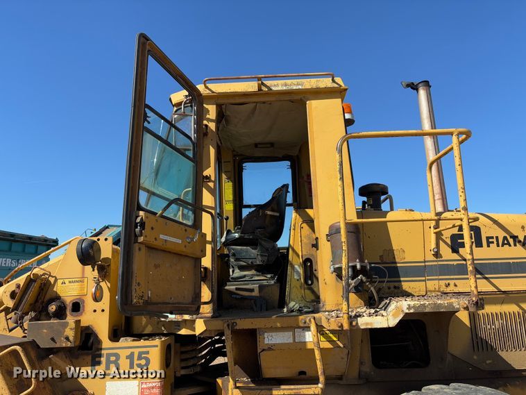 image for item FB3143 1982 Fiat Allis FR15 wheel loader