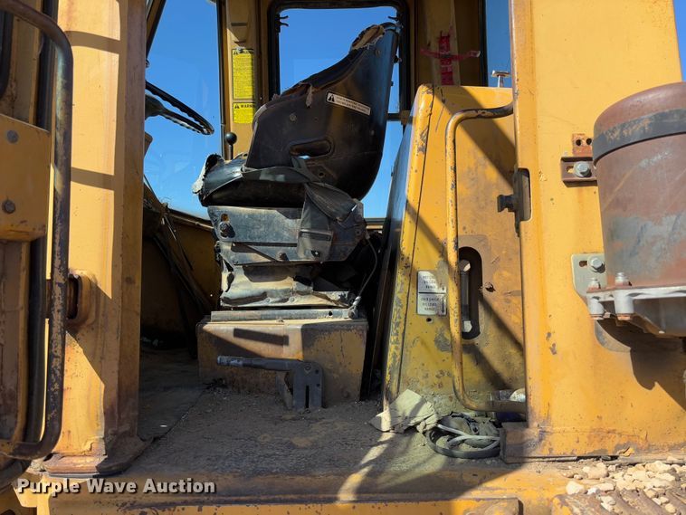 image for item FB3143 1982 Fiat Allis FR15 wheel loader