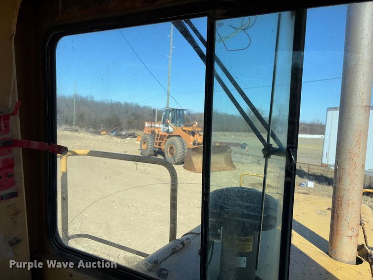 image for item FB3143 1982 Fiat Allis FR15 wheel loader