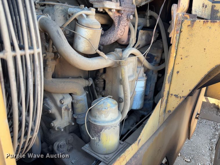 image for item FB3143 1982 Fiat Allis FR15 wheel loader