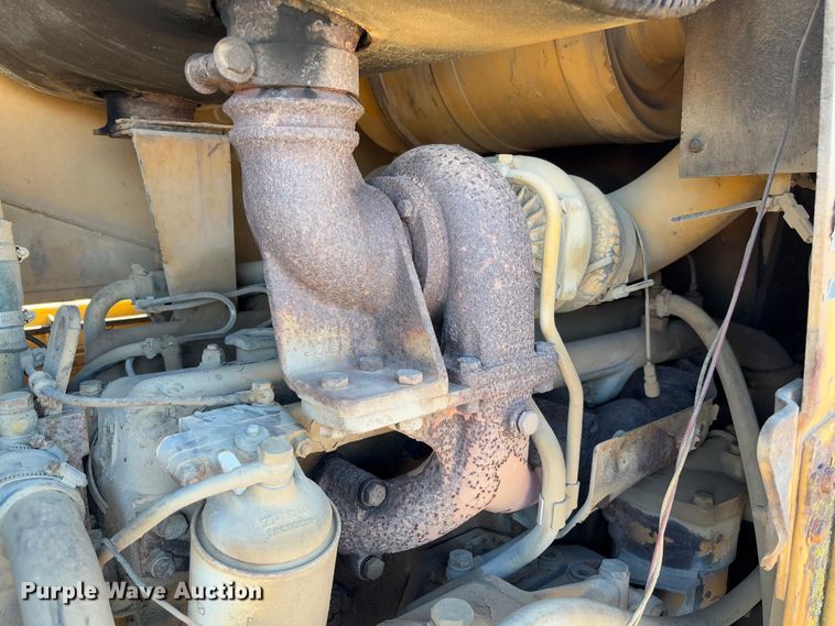 image for item FB3143 1982 Fiat Allis FR15 wheel loader