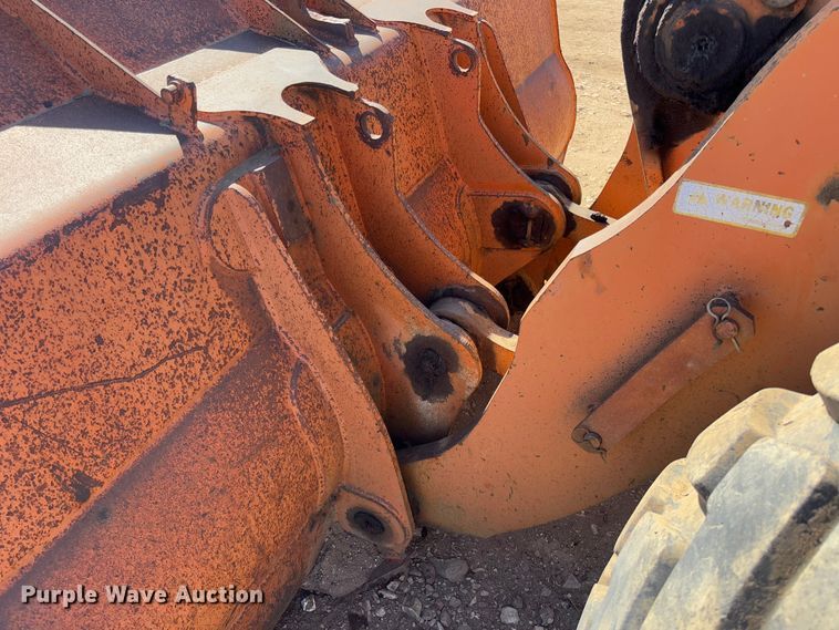 image for item FB3145 1994 Fiat Allis FR220 wheel loader