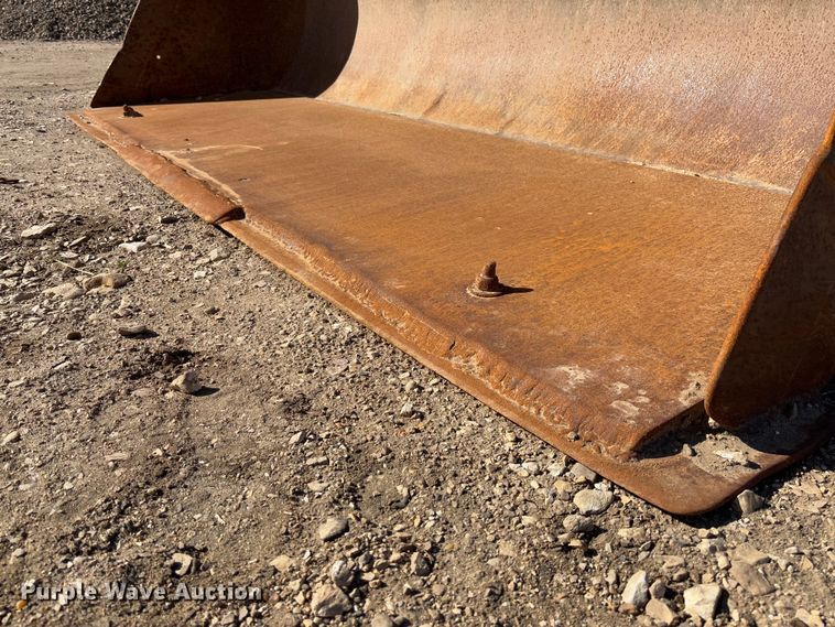 image for item FB3145 1994 Fiat Allis FR220 wheel loader