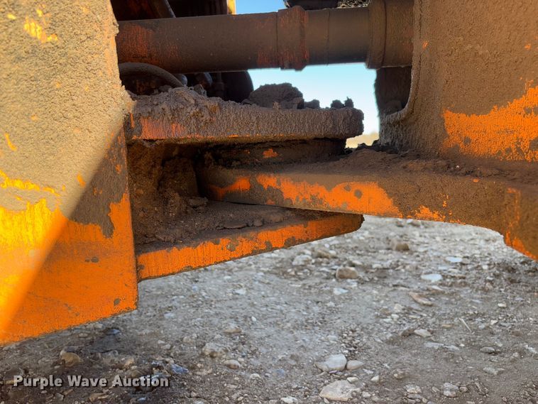 image for item FB3145 1994 Fiat Allis FR220 wheel loader