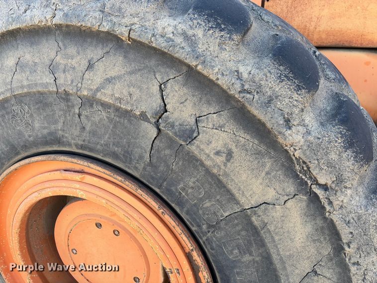 image for item FB3145 1994 Fiat Allis FR220 wheel loader