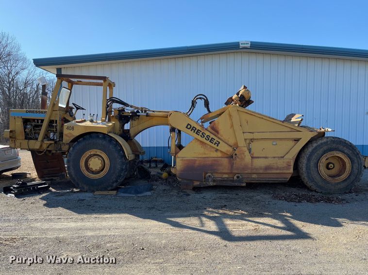 image for item FB3148 1978 Dresser 412 elevating scraper