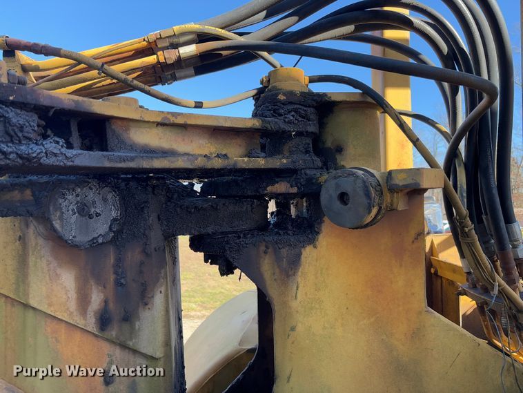 image for item FB3148 1978 Dresser 412 elevating scraper