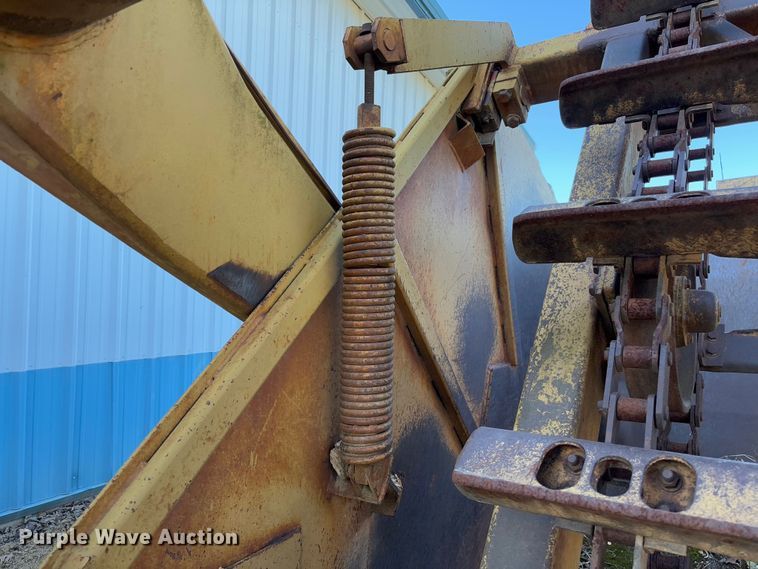 image for item FB3148 1978 Dresser 412 elevating scraper