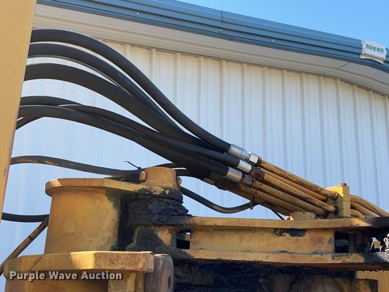 image for item FB3148 1978 Dresser 412 elevating scraper